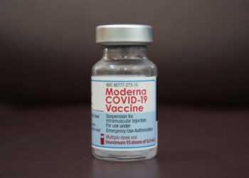 moderna-vaccine-2