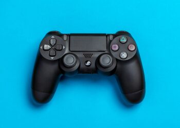 play-station-controller